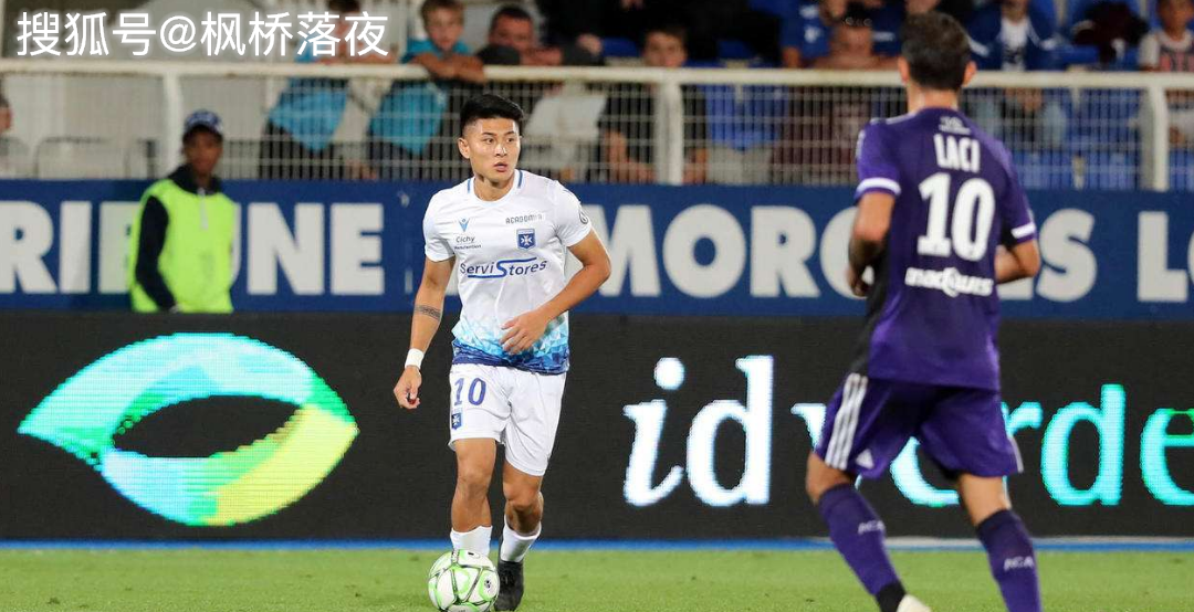  法国妖星闪耀！18岁新援首秀助攻戴帽创纪录  